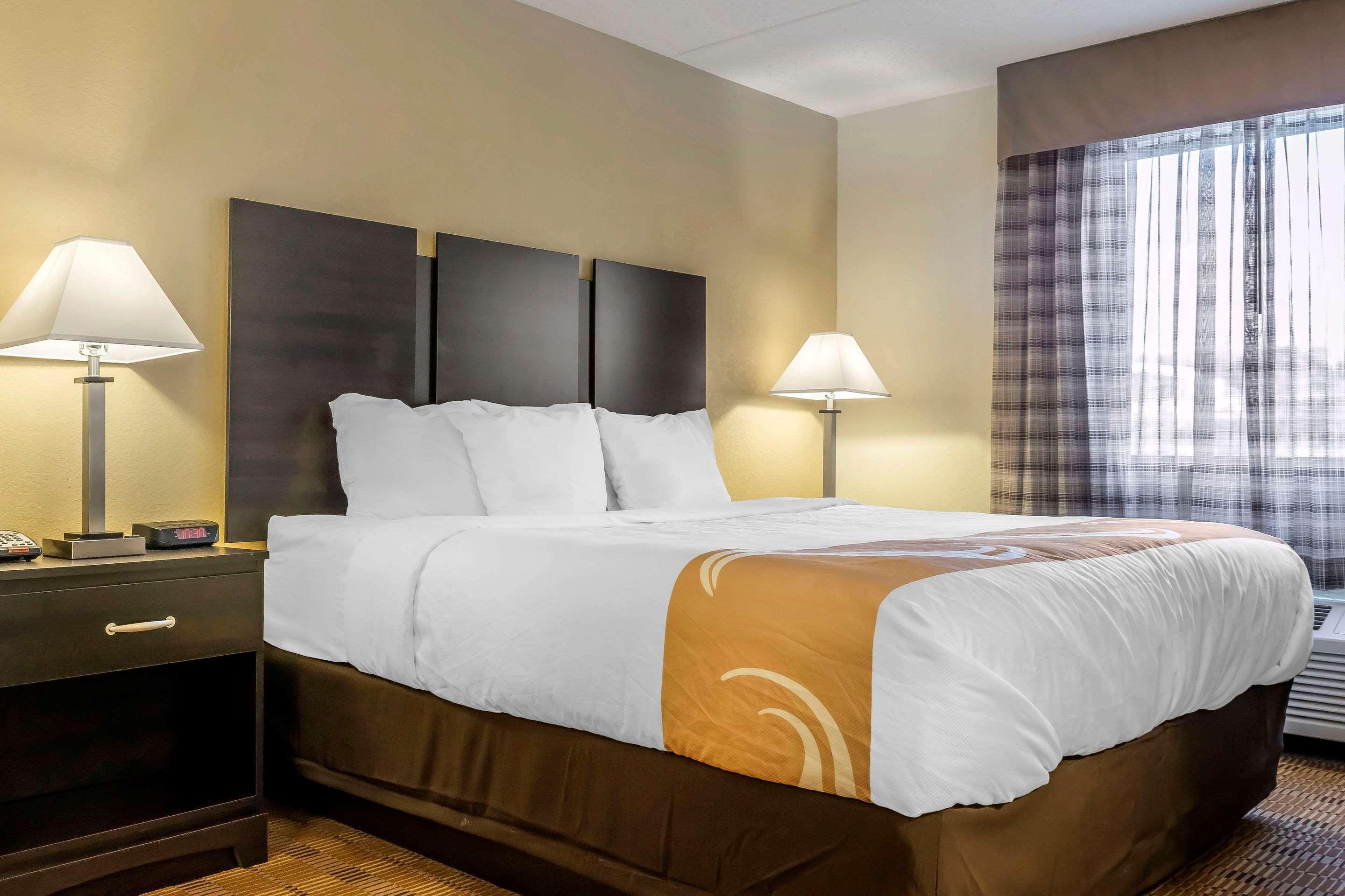 Quality Inn & Suites Harmarville Экстерьер фото